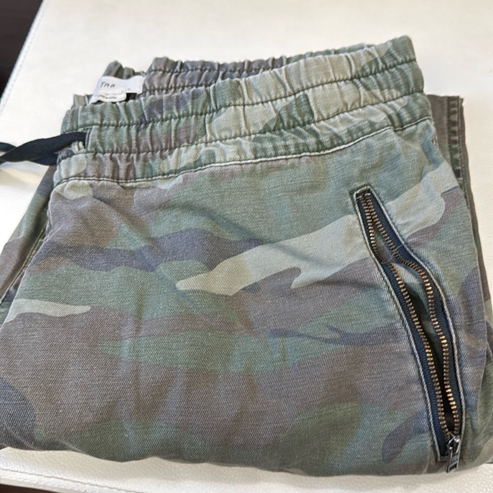 TNA Camo Joggers